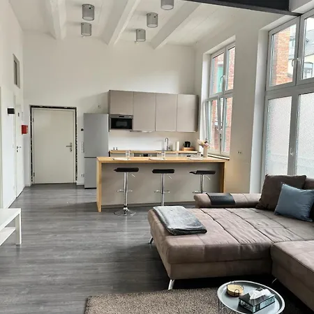 8 Min. Von Der Innenstadt * Dusseldorf
