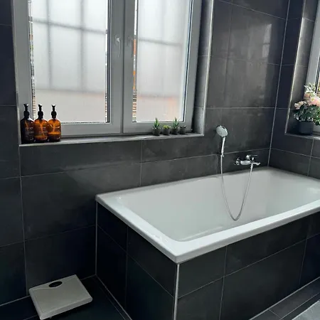 8 Min. Von Der Innenstadt Homestay